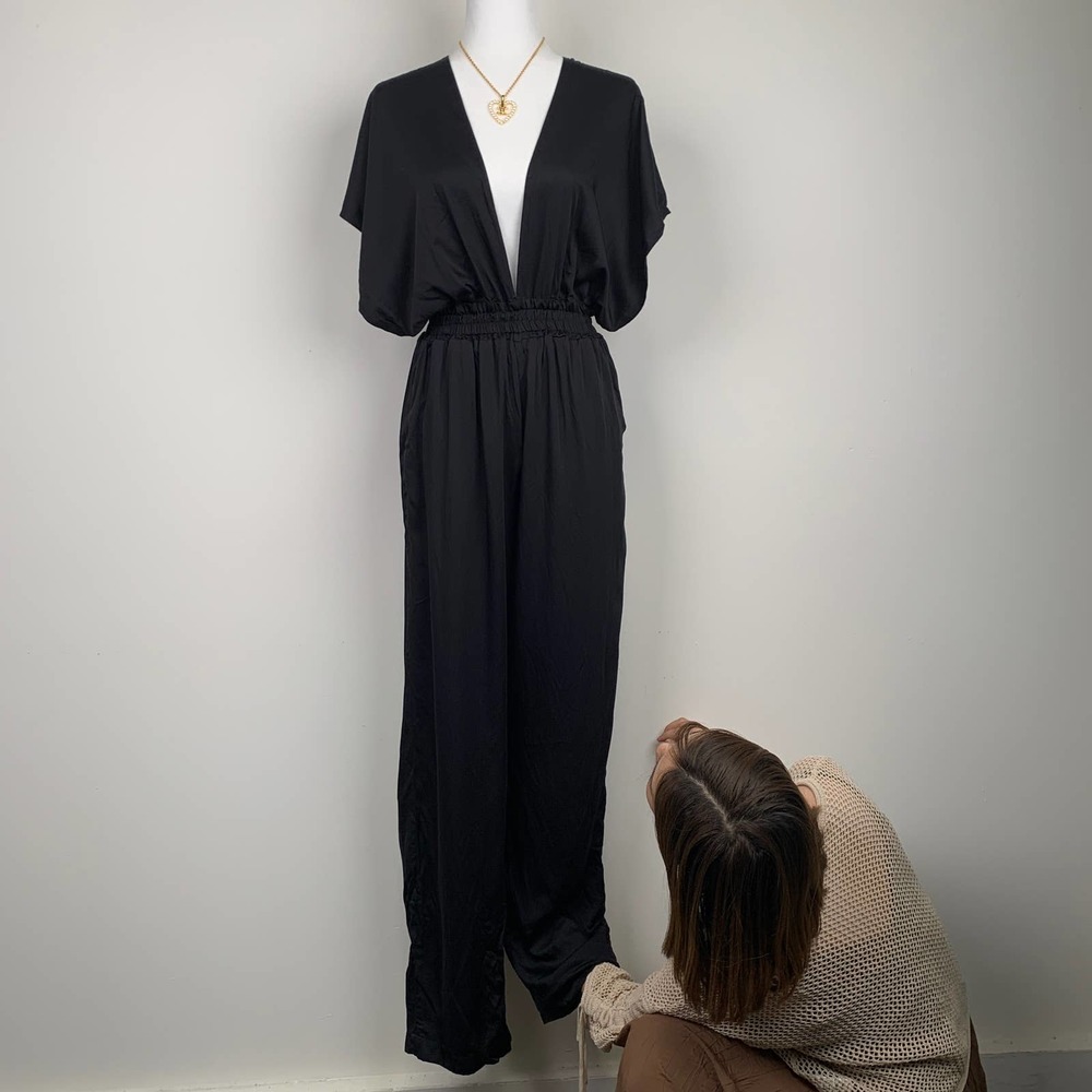NEW DIARRABLU Jumpsuit Size M